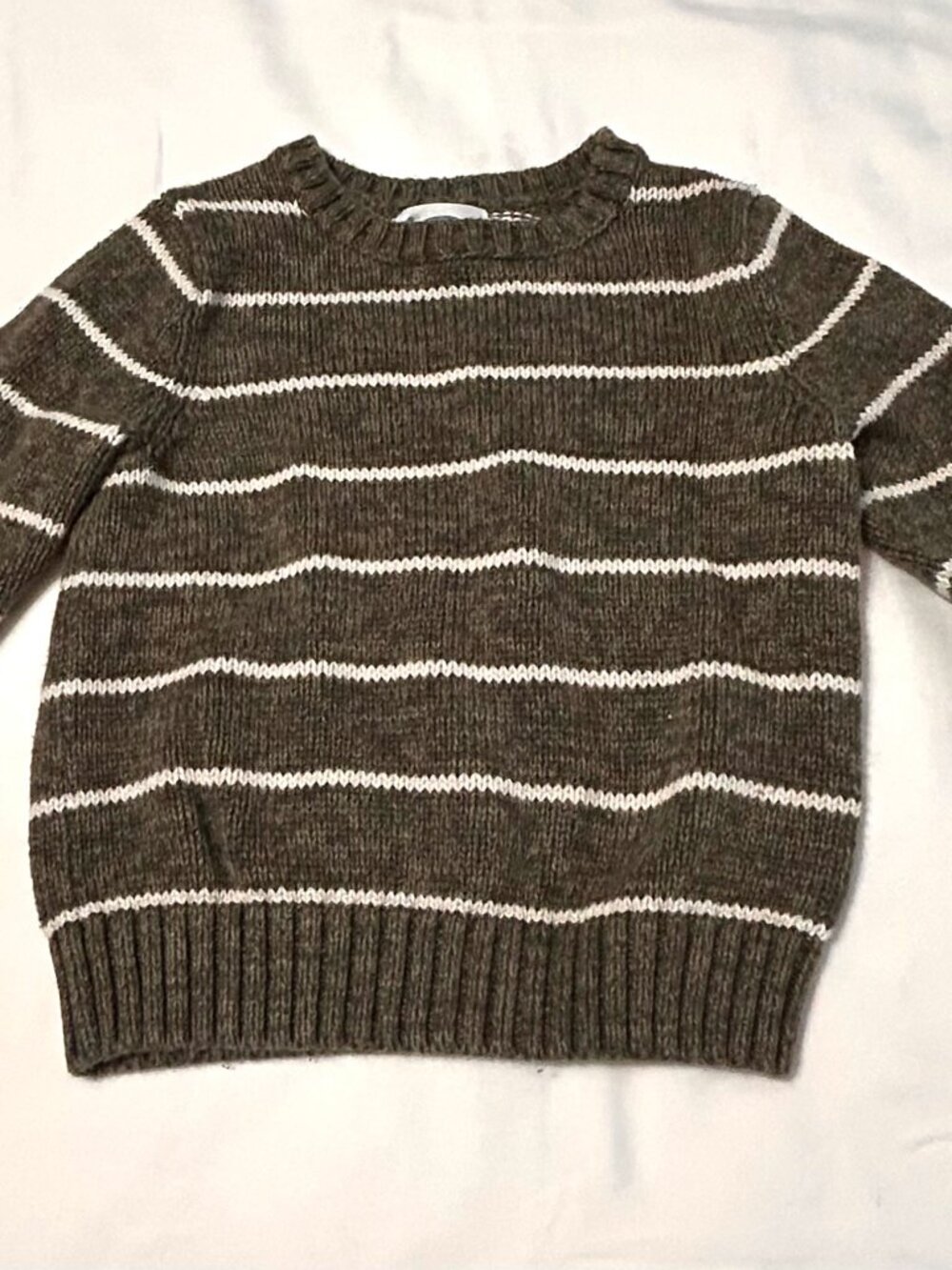 3T (3 years) Old Navy Gray Brown Striped Sweater - Excellent Condition!